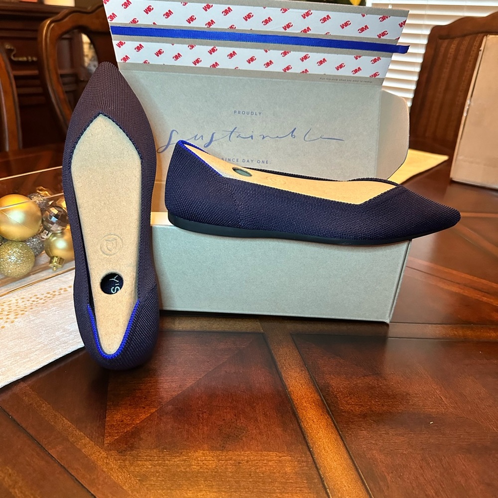 Brand new, in box. Size 8.5